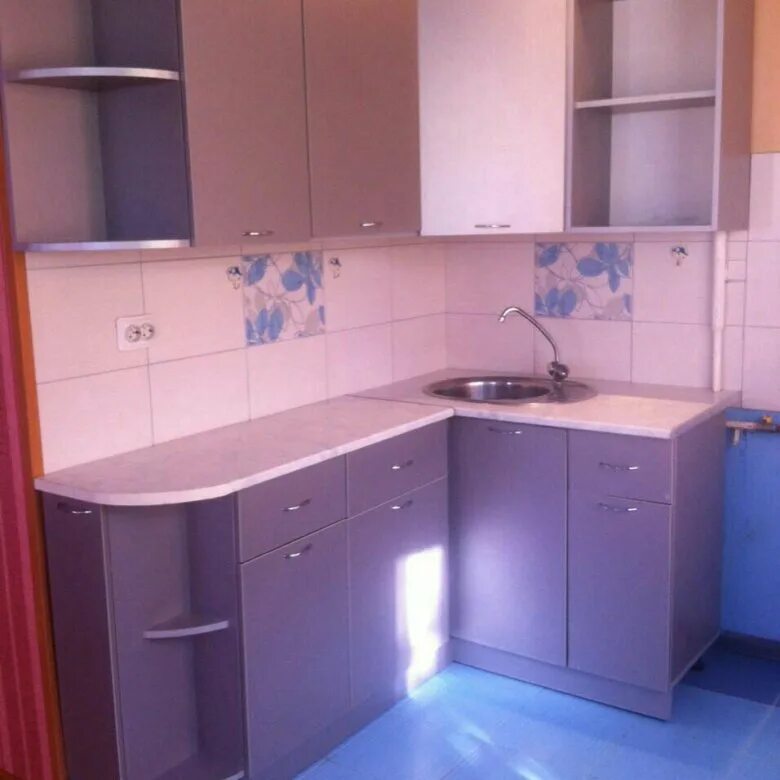 Кухонный гарнитур орск цены фото Кухонный гарнитур - купить в Орске, цена 6 300 руб., продано 10 октября 2017 - К