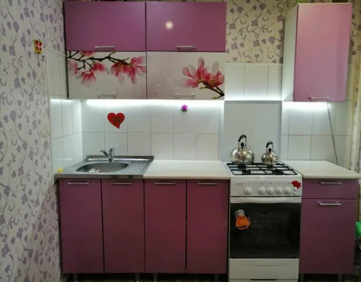 Кухонный гарнитур орск цены фото Кухонный гарнитур - купить в Орске, цена 12 300 руб., продано 1 декабря 2019 - К