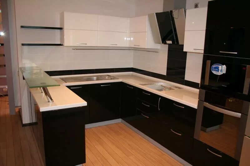 Кухонный гарнитур п образный фото Кухня МДФ 85 заказать недорого в Москве - 1Кухонный