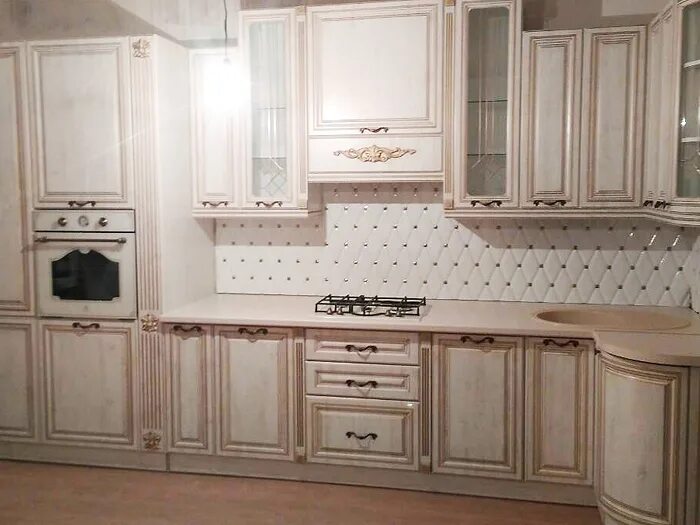 Кухонный гарнитур патина фото Кухня Классика с патиной. Фото выполненного проекта