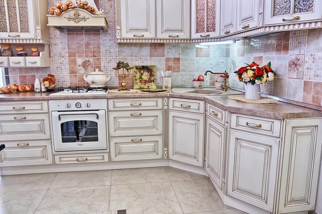 Кухонный гарнитур патина фото Кухня Патина 40 заказать недорого в Москве - 1Кухонный