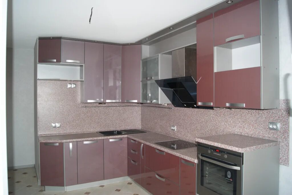 Кухонный гарнитур пластик фото Пластиковые фасады для кухни - CormanStroy.ru