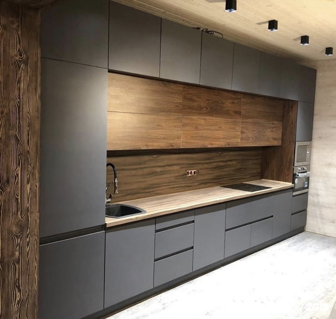 Кухонный гарнитур под дерево фото 3 метра Settee, мебельный салон, улица Лавриненко, 11 к1, Москва - 2ГИС