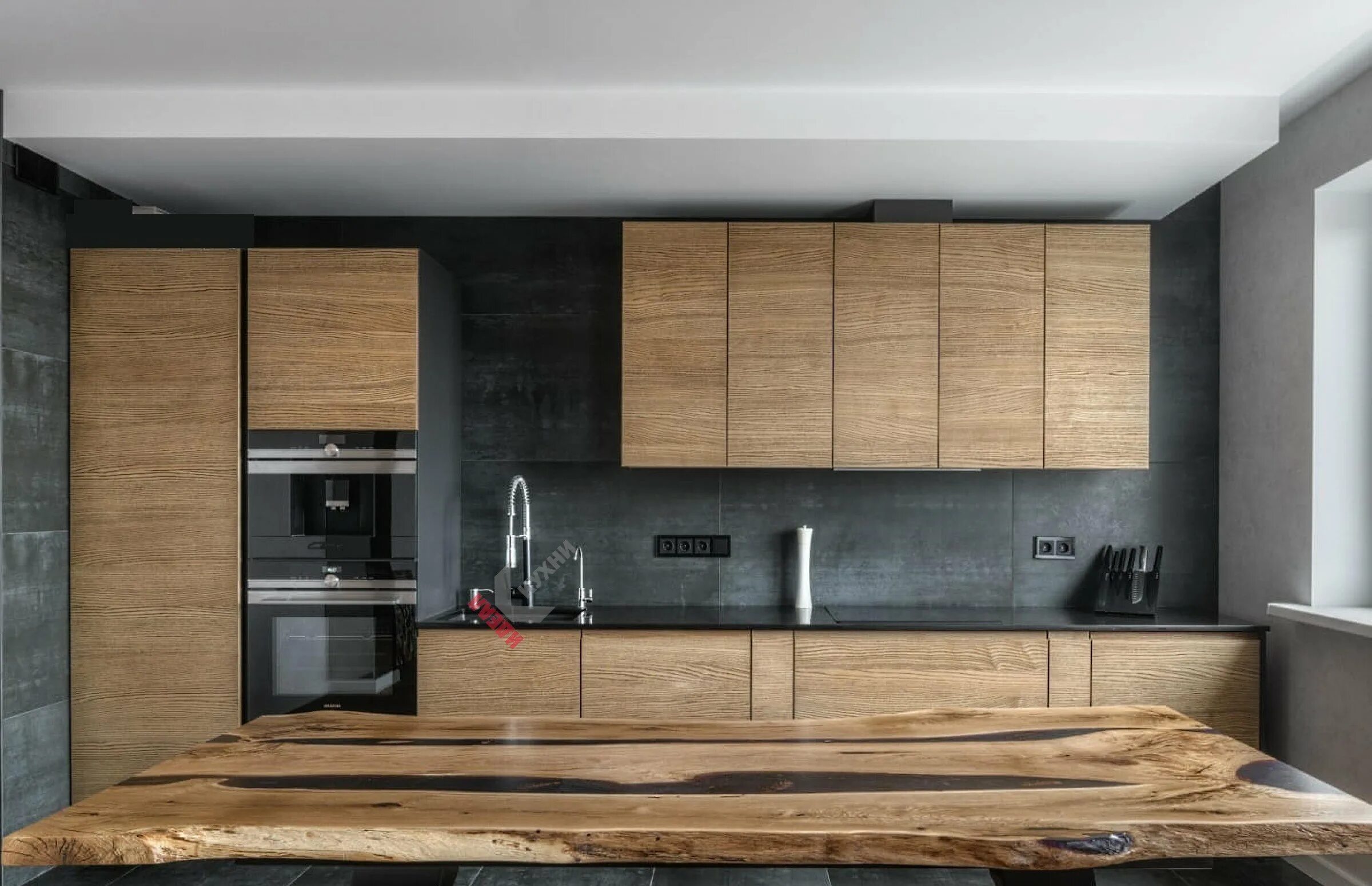 Кухонный гарнитур под дерево в интерьере Кухня из ДСП Cleaf № 001