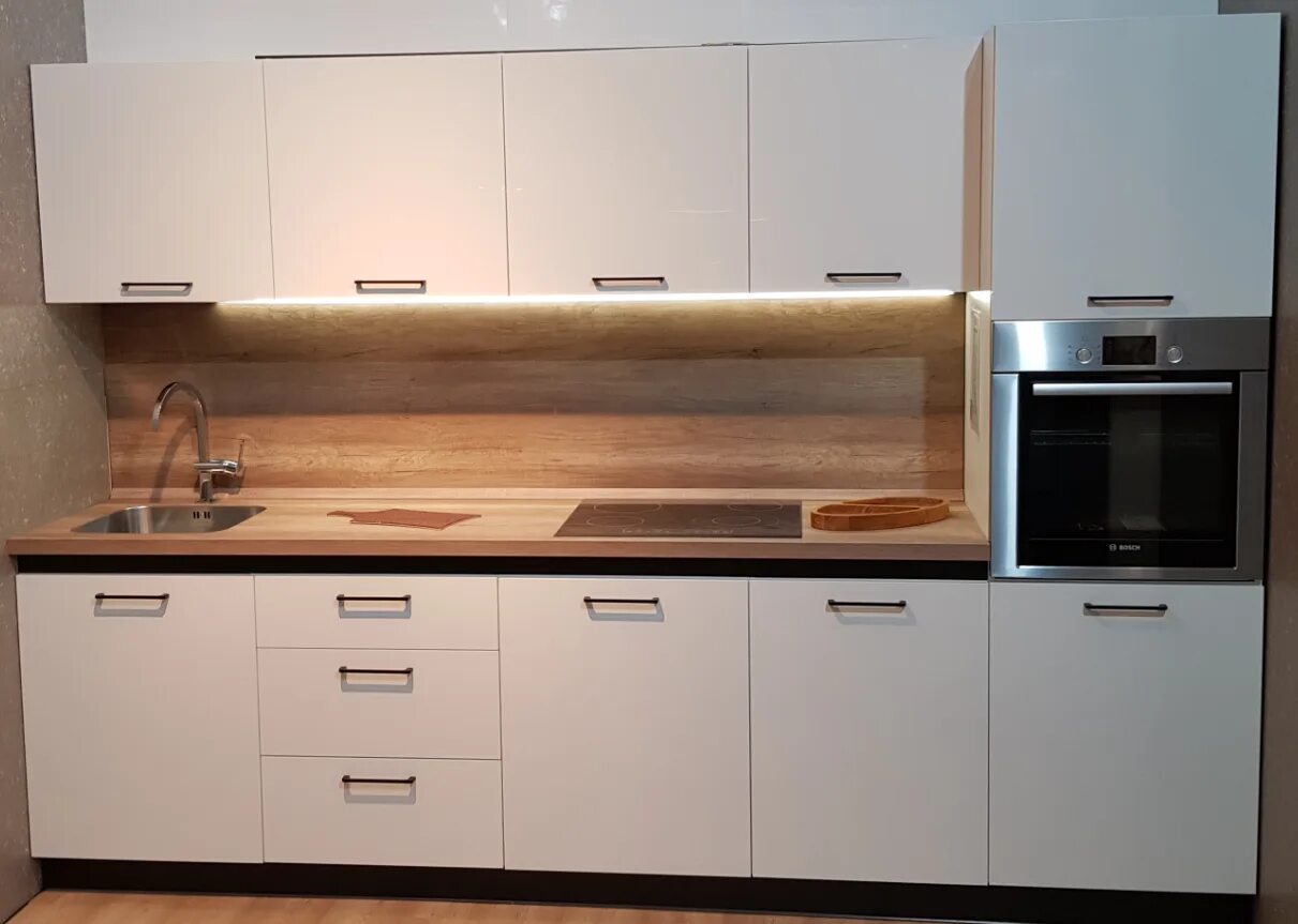 Кухонный гарнитур прямой 3.5 метра фото Кухни прямые 5 метра фото