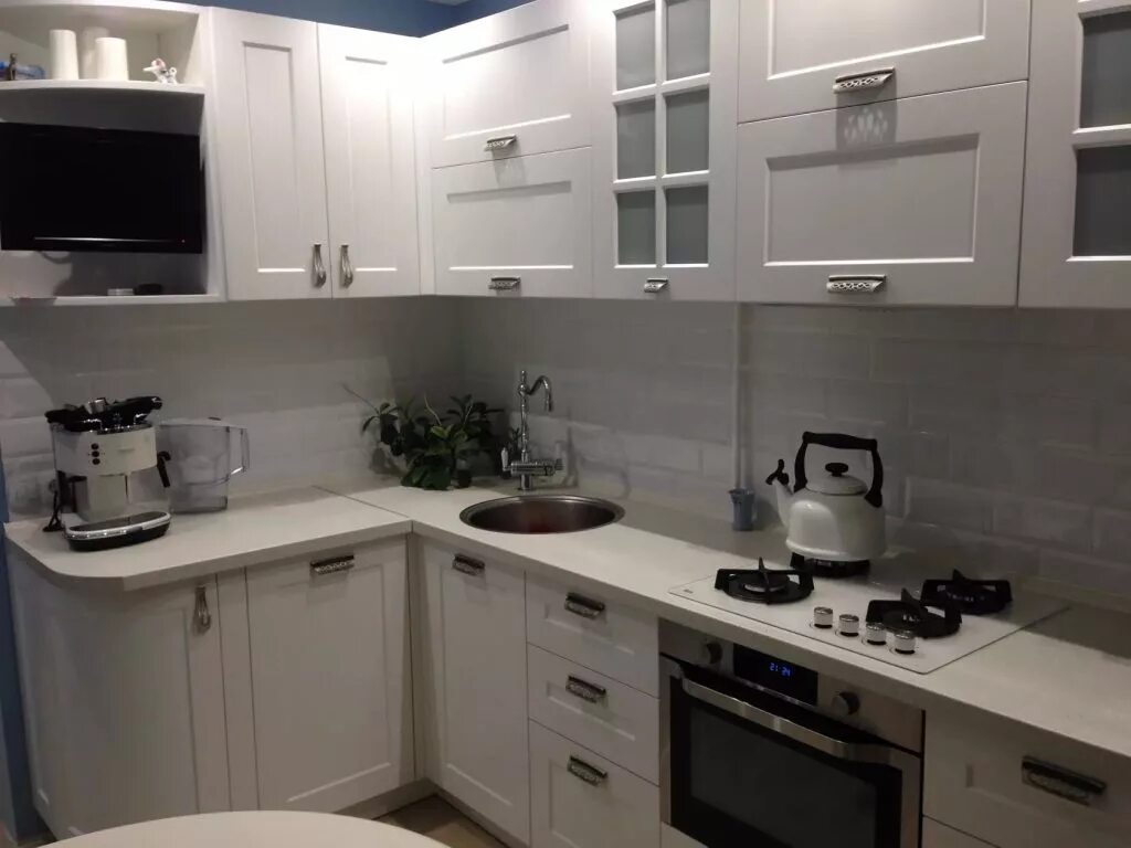 Кухонный гарнитур реальные фото в квартире Что такое ЛДСП, МДФ? Какой материал предпочтительнее для кухни? - фото-идеи, сов