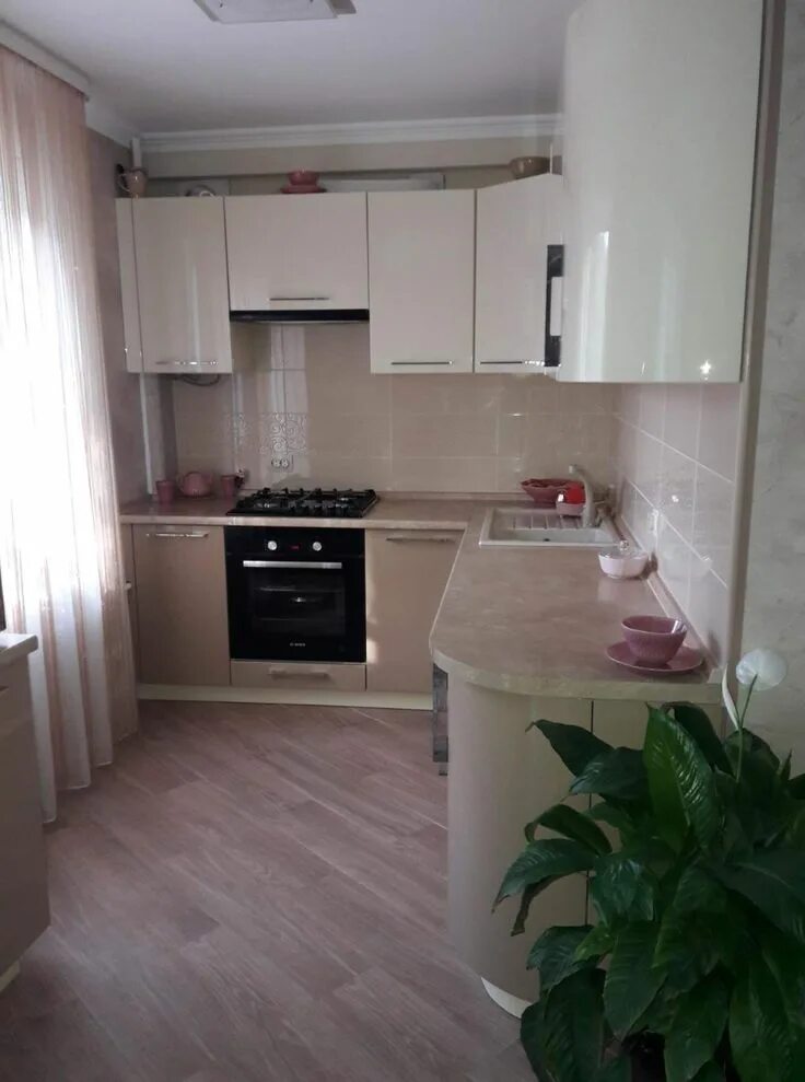 Кухонный гарнитур реальные фото в квартире Глянцевая кухня: какой цвет выбрать, стиль (реальные фото) Simple kitchen design