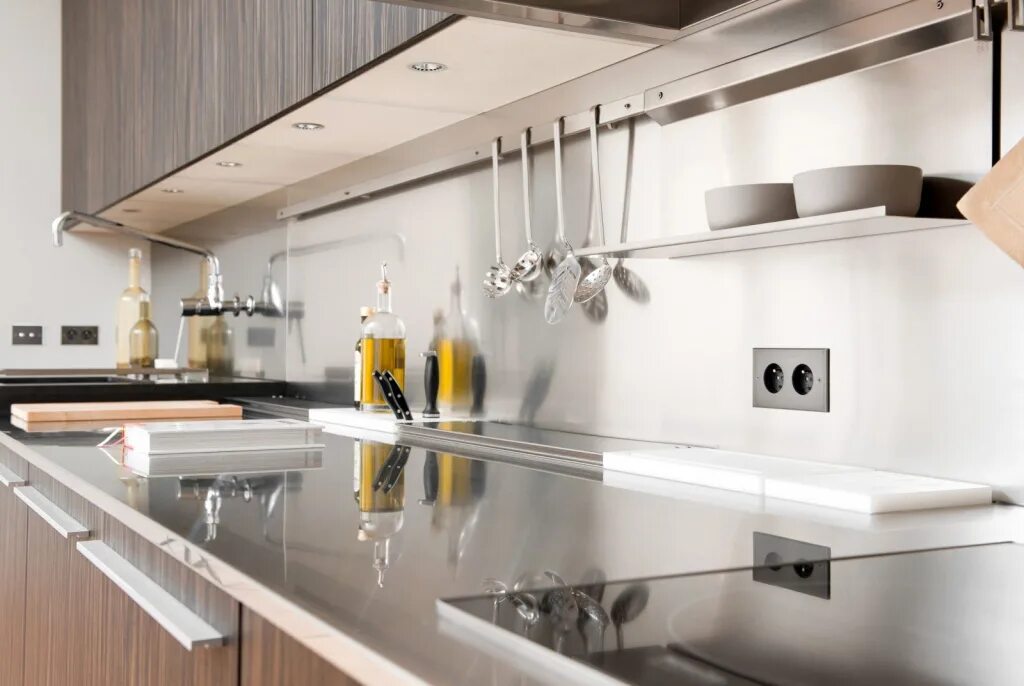 Кухонный гарнитур розетки фото Розетки встраиваемые, цена - купить в Барнауле, Бийске. Интернет-магазин: цены, 