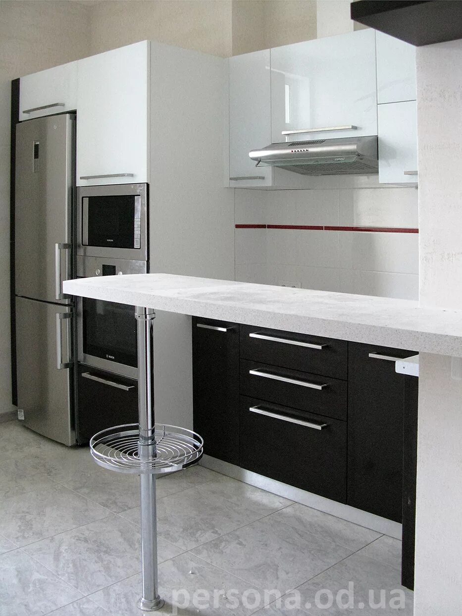 Кухонный гарнитур с барной стойкой фото Кухонный гарнитур прямой с барной стойкой (74 фото) - фото - картинки и рисунки: