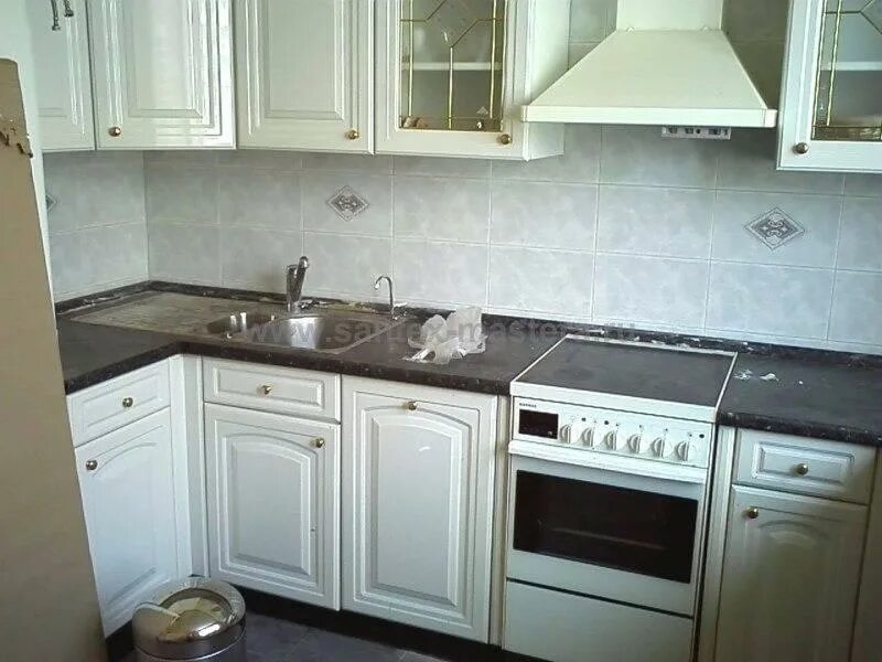 Кухонный гарнитур с газовой плитой фото Кухонная столешница 7684 TC