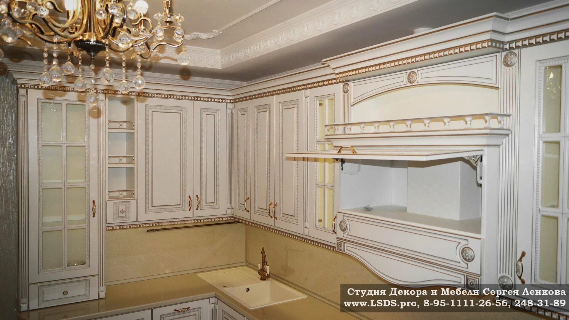 Кухонный гарнитур с карнизом фото Багет на кухню: найдено 88 картинок