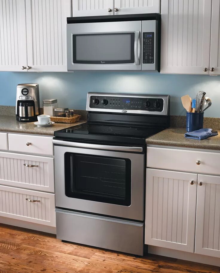 Кухонный гарнитур с плитой фото 1.6 Cu. Ft. Whirpool Over-the-Range Microwave / Range Hood Combination - Stainle