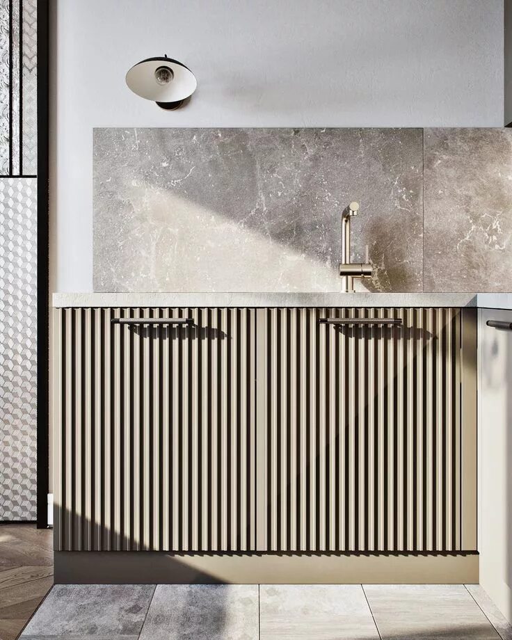 Кухонный гарнитур с рифлеными фасадами фото В проекте в ЖК Redside на кухне оптимальным решением стала рабочая поверхность П