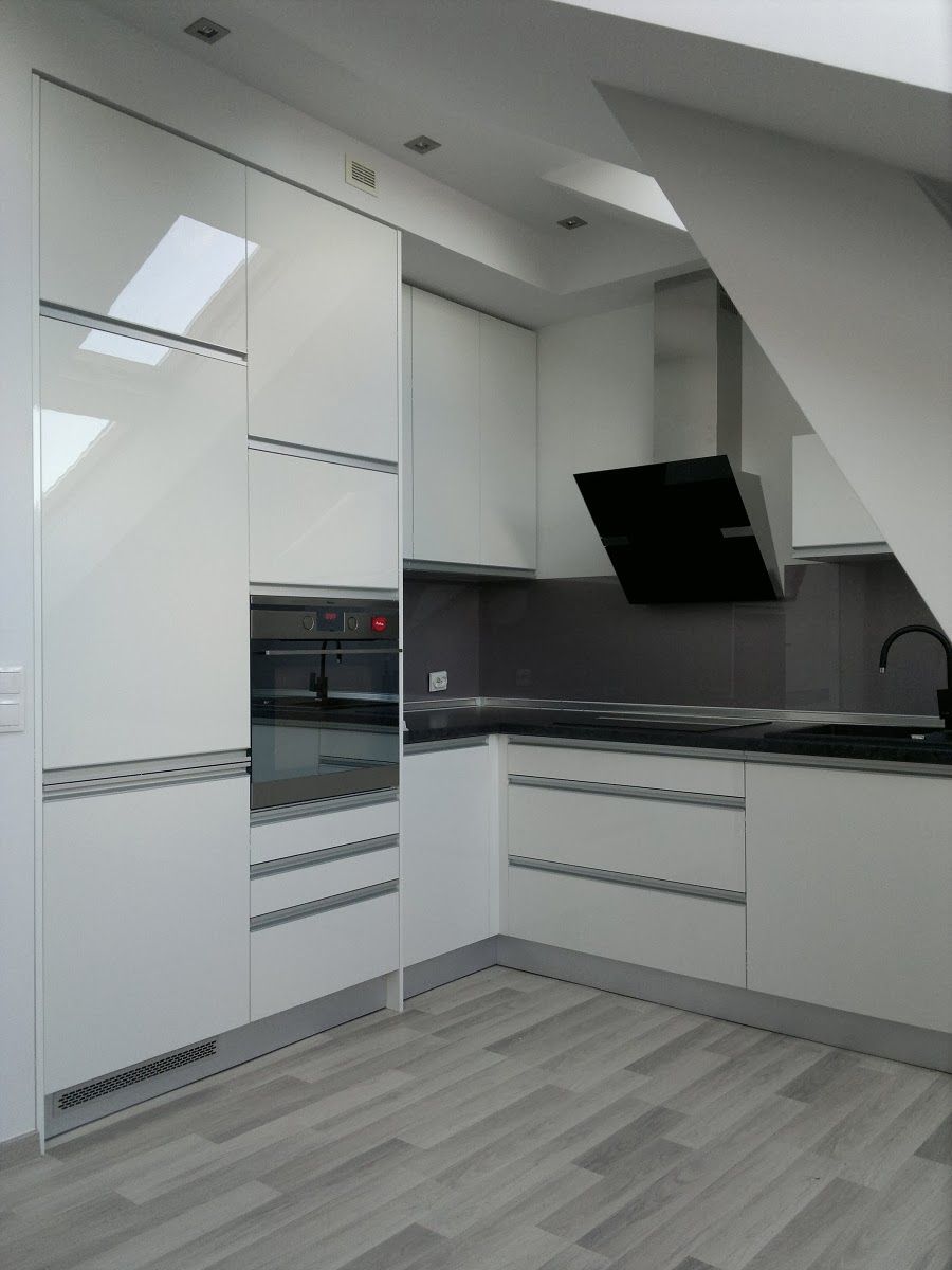 Кухонный гарнитур с ручкой гола фото Pin su Kuchnia