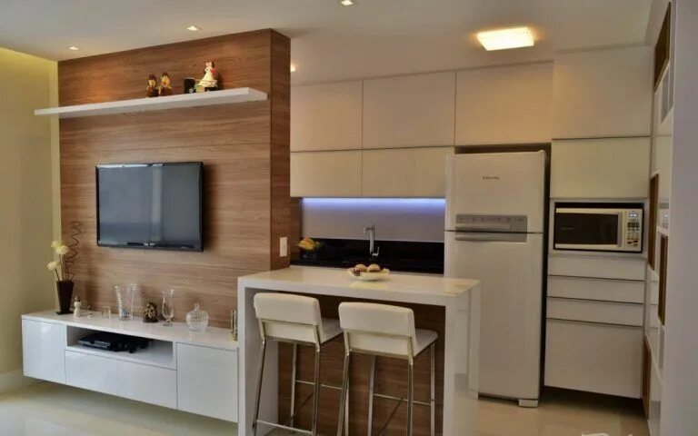 Кухонный гарнитур с телевизором на стене фото Parede de gesso: 55 ideias com fotos e como fazer Decoração cozinha apartamento 