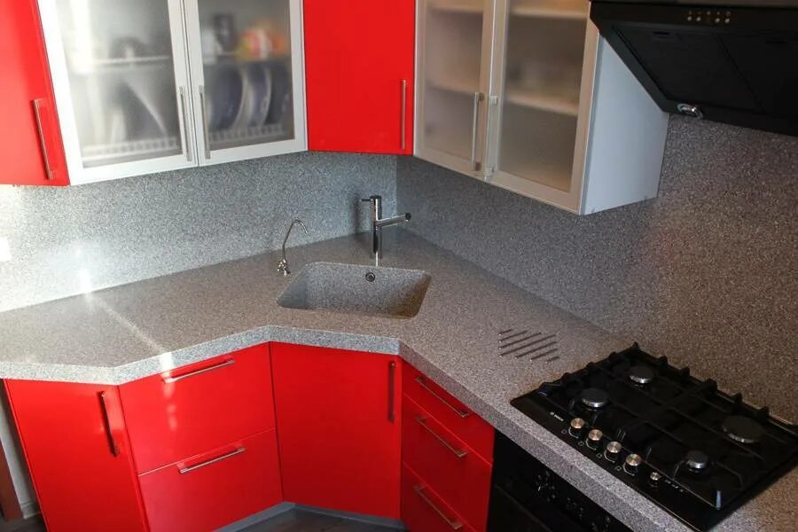 Кухонный гарнитур с угловой мойкой фото Угловые мойки в интерьере кухни - обзор от интернет-магазина сантехники Омойкири