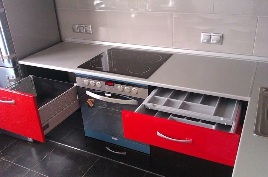 Кухонный гарнитур с ящиками фото Кухонный гарнитур нижние ящики