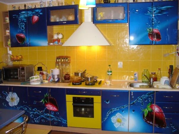 Кухонный гарнитур самоклеющей пленкой фото Идеи для кухни - Фотография 16 из 27 ВКонтакте