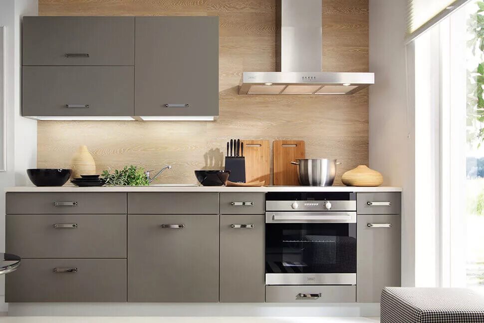 Кухонный гарнитур серо бежевый фото Кухонный гарнитур для студии: как выбрать? В чем сложность