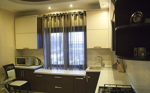 Кухонный гарнитур штор фото Идея обустройства кухни