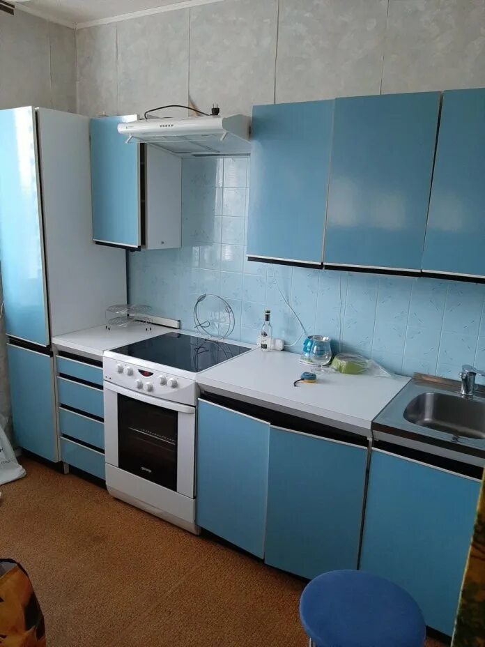 Кухонный гарнитур ссср фото Кухонный гарнитур, дсп, 1950-1980 гг. стоимостью 3600 руб.