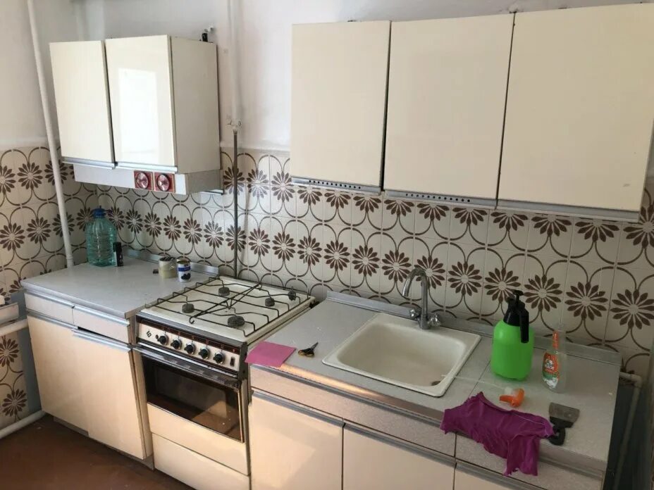 Кухонный гарнитур ссср фото Кухонный гарнитур, дсп, пластик, 1960-1980 гг. стоимостью 2652 руб.