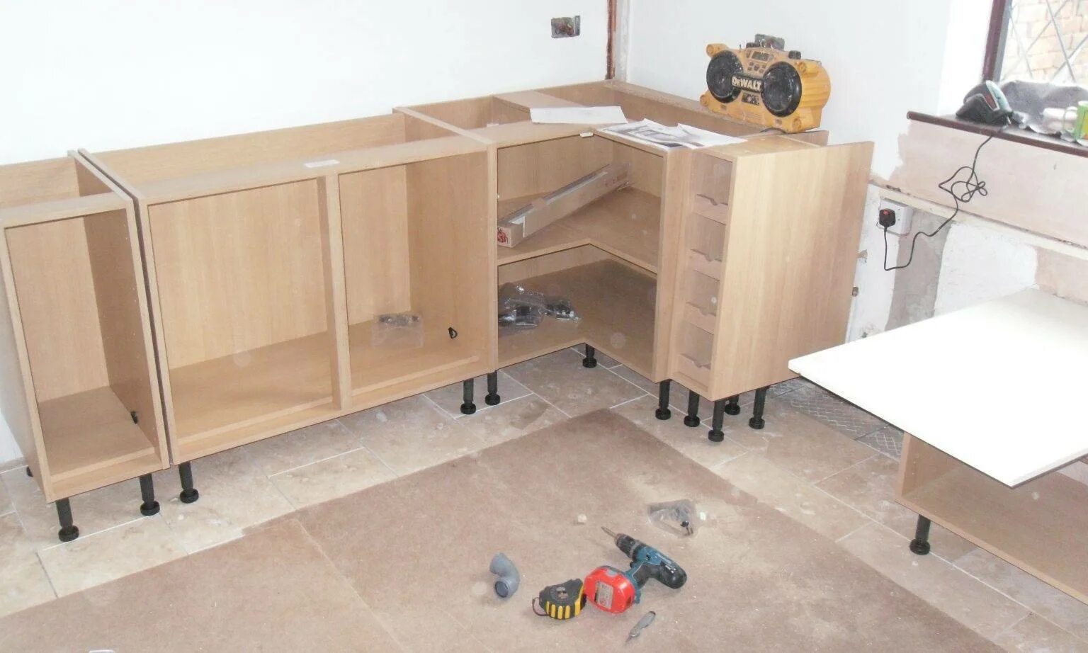 Кухонный гарнитур своими руками чертежи фото Установка кухонного гарнитура: сборка своими руками, видео