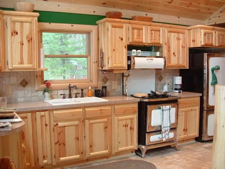 Кухонный гарнитур своими руками фото для дома Kitchen ❤ Pine kitchen cabinets, Rustic kitchen cabinets, Kitchen remodel