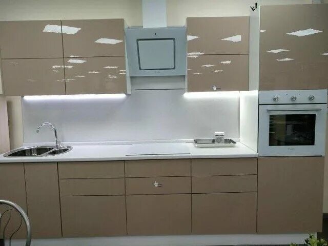 Кухонный гарнитур цвет капучино фото Кухня Фьюжн 300 см