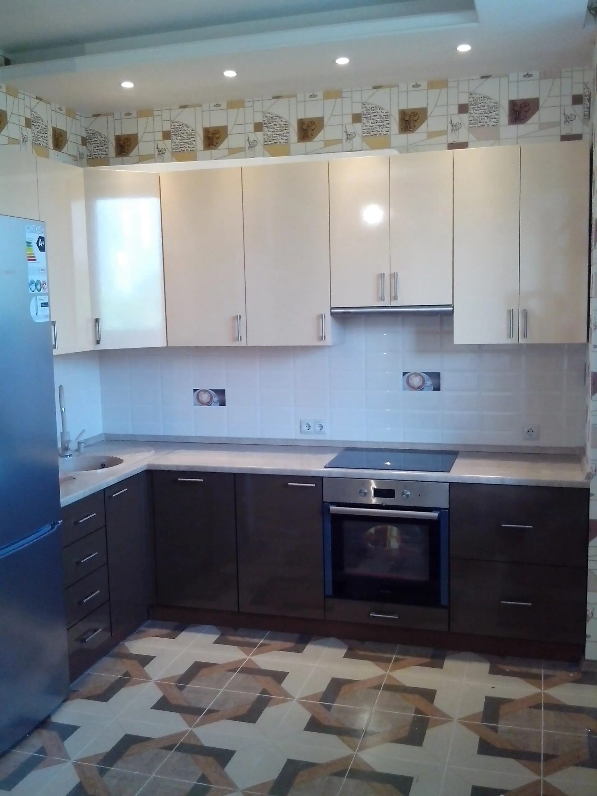 Кухонный гарнитур цвет тирамису фото Кухня МДФ 20.1