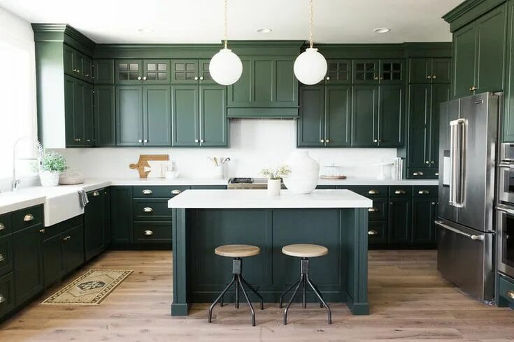 Кухонный гарнитур темно зеленый фото green kitchen cabinets - Google Search Kitchen trends, Green kitchen cabinets, G