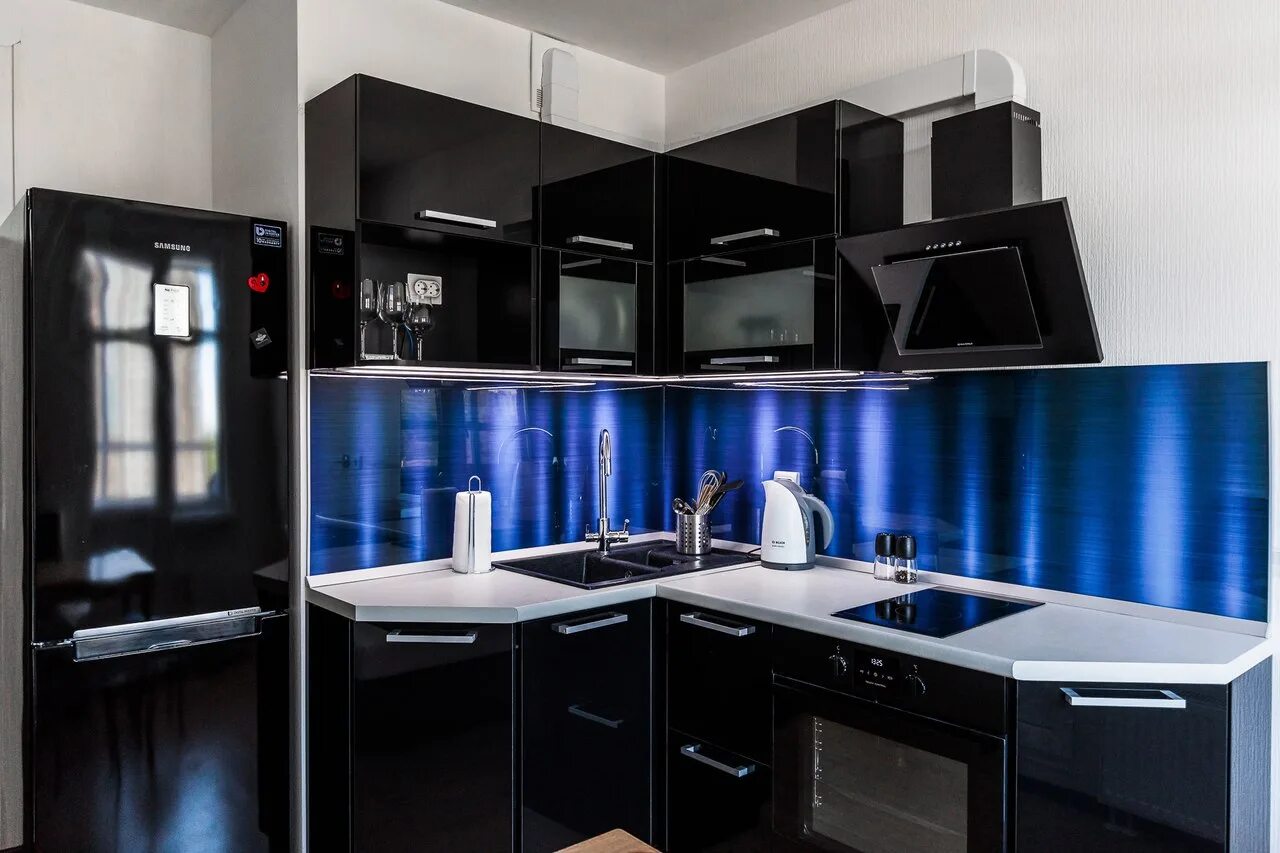 Кухонный гарнитур темного цвета фото Черный цвет кухонного гарнитура: найдено 90 изображений