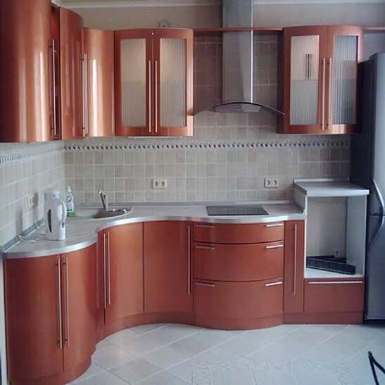 Кухонный гарнитур углом фото Встроенные кухни на заказ недорого: как купить?