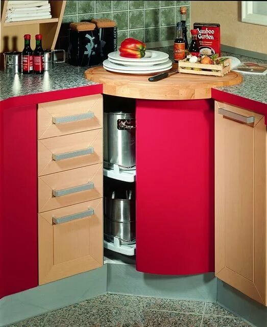 Кухонный гарнитур угловых шкафов фото Угловой кухонный шкаф. Гарнитур для маленькой кухни