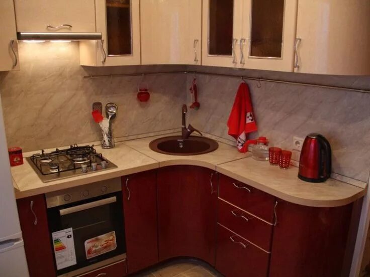 Кухонный гарнитур в хрущевку фото Угловая кухня: плюсы и минусы, правила оформления, полезные советы Interior desi