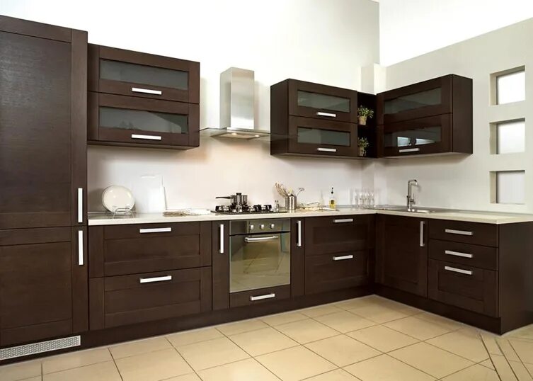 Кухонный гарнитур в коричневых тонах фото Кухня Амадей купить по цене 35 000 руб. МЦ ROOMER в Москве