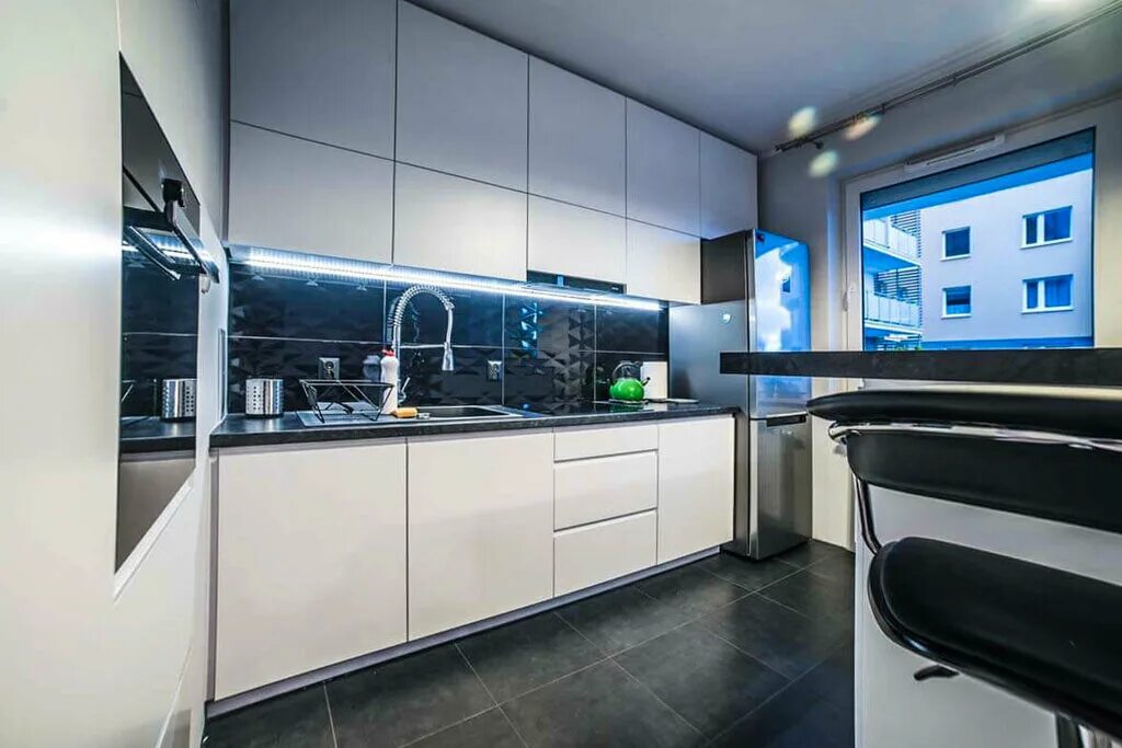 Кухонный гарнитур в стиле хай тек фото Mze, мебель на заказ, ул. Белинского, 169Б, Екатеринбург - Яндекс Карты