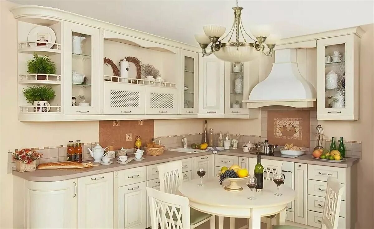 Кухонный гарнитур в стиле прованс фото Кухни классика угловые молочного цвета - фото