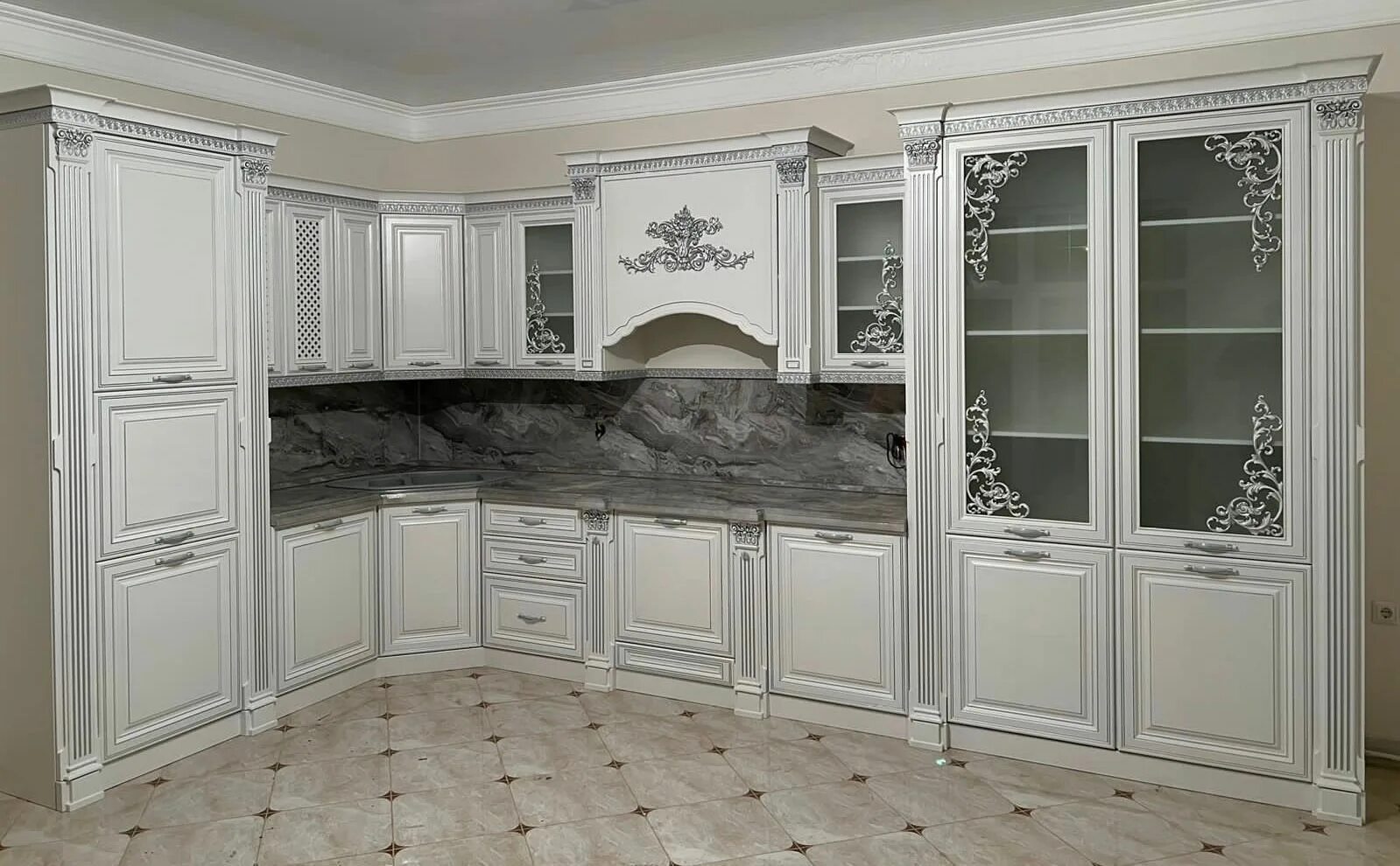 Кухонный гарнитур венеция угловой фото цена Кухня Венеция угловая