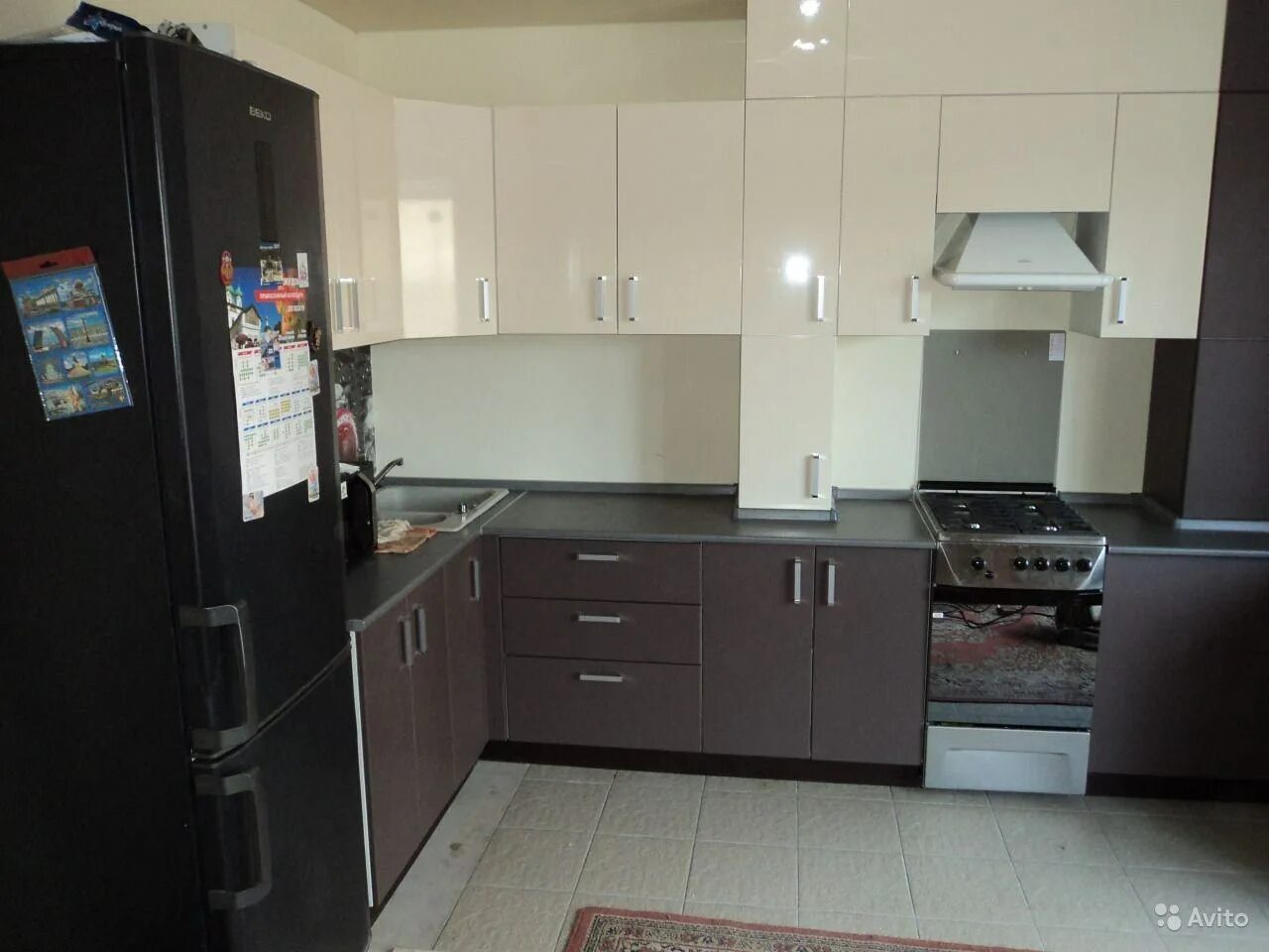 Кухонный гарнитур верх матовый низ глянцевый фото Кухня верх глянец низ матовый (74 фото) " НА ДАЧЕ ФОТО