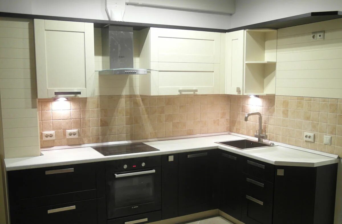 Кухонный гарнитур верх светлый низ темный фото Кухня темный низ светлый верх (фото) - diymaven.ru