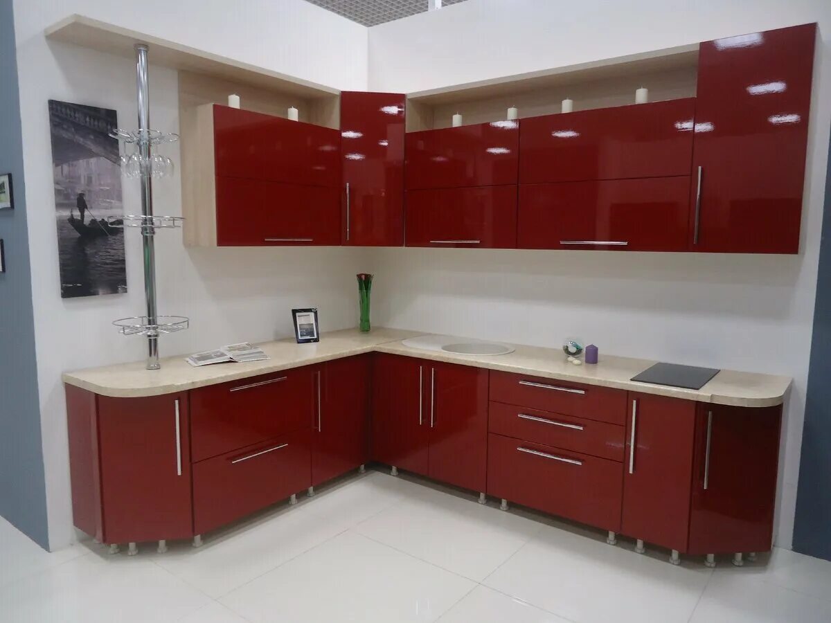 Кухонный гарнитур вишневый цвет фото Кухня вишневого цвета: вдохновляющие фотографии интерьеров Зеленый рай Фотогалер