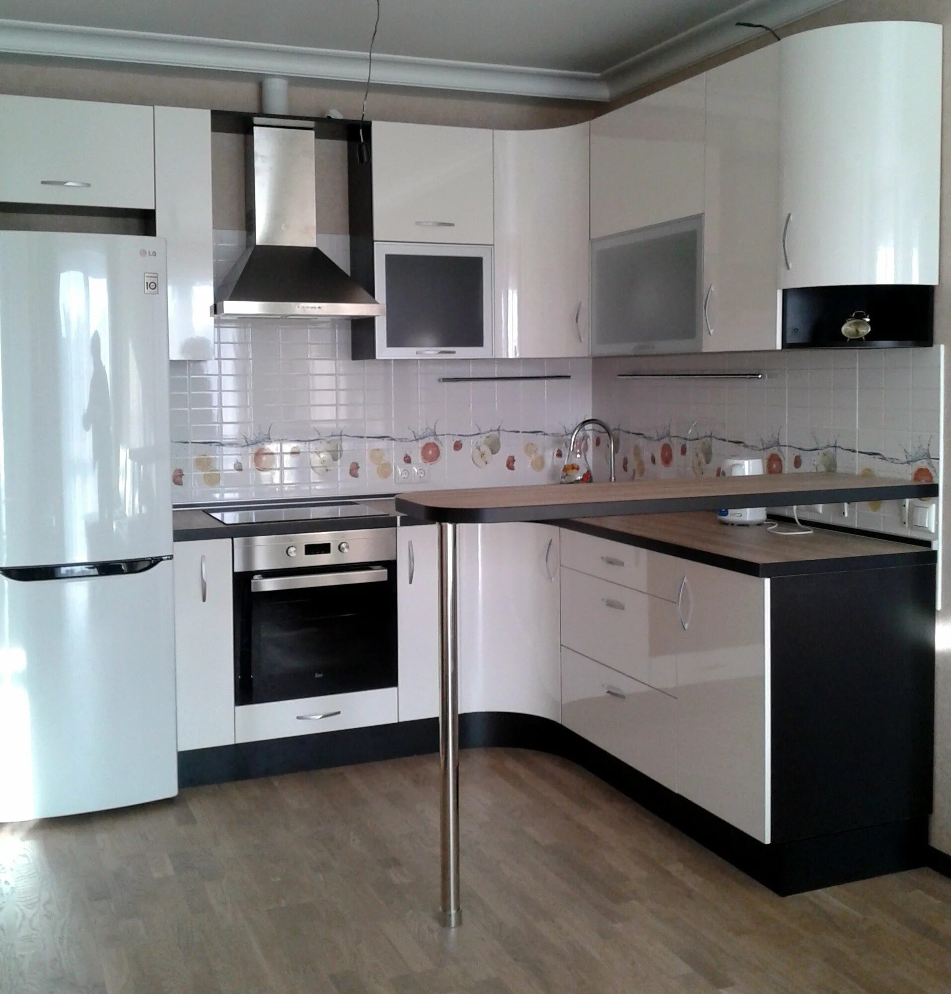 Кухонный гарнитур воронеж фото Графская кухня каталог - найдено 87 фото