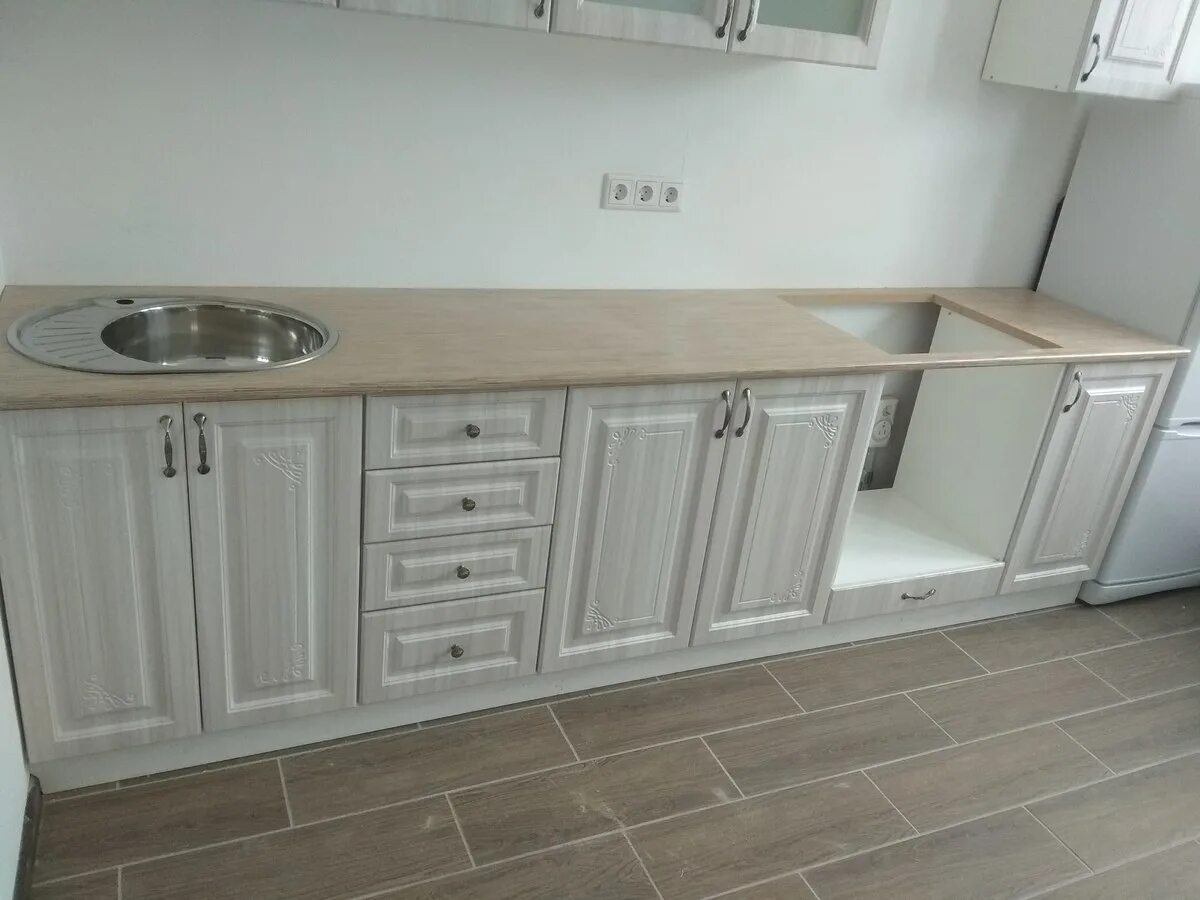 Кухонный гарнитур юлия сандал белый фото Цвет МДФ Сандал Белый (много фото) - buildpix.ru