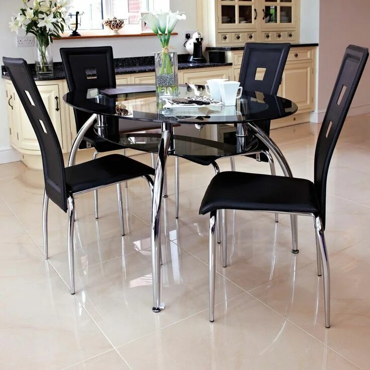 Кухонный интерьер столы и стулья Andorra Black Glass Dining Table and Faux Leather Chairs Black glass dining tabl