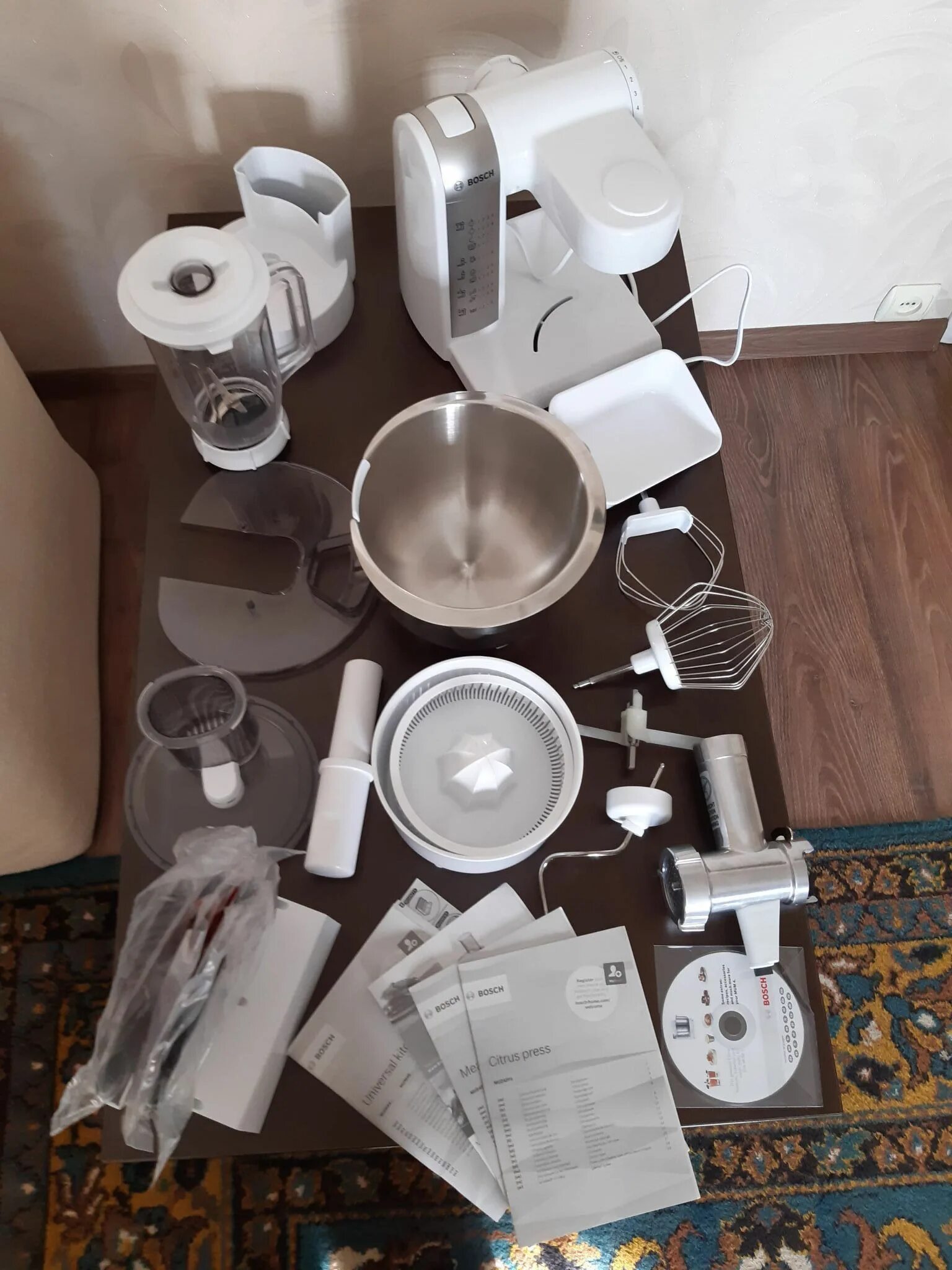 Кухонный комбайн bosch фото Кухонный комбайн Bosch MUM 4880 MUM4880 - купить по низкой цене в интернет-магаз