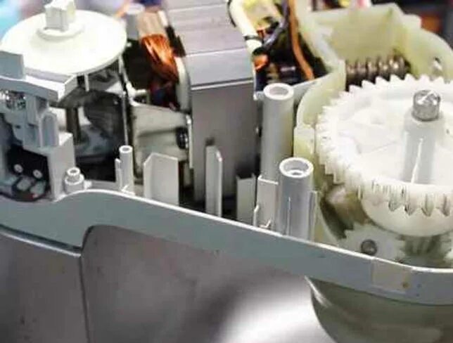 Кухонный комбайн ремонт своими руками Ремонт и разборка кухонного комбайна bosch, мрия, ладомир, мулинекс и других мод