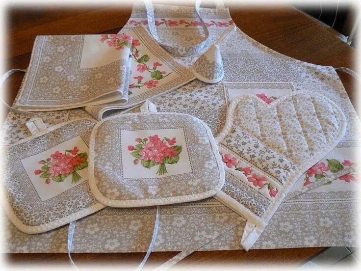 Кухонный набор своими руками сшить фото Мастер-класс "Осенний лист из фетра. Прихватка своими руками" 2020, Московская о