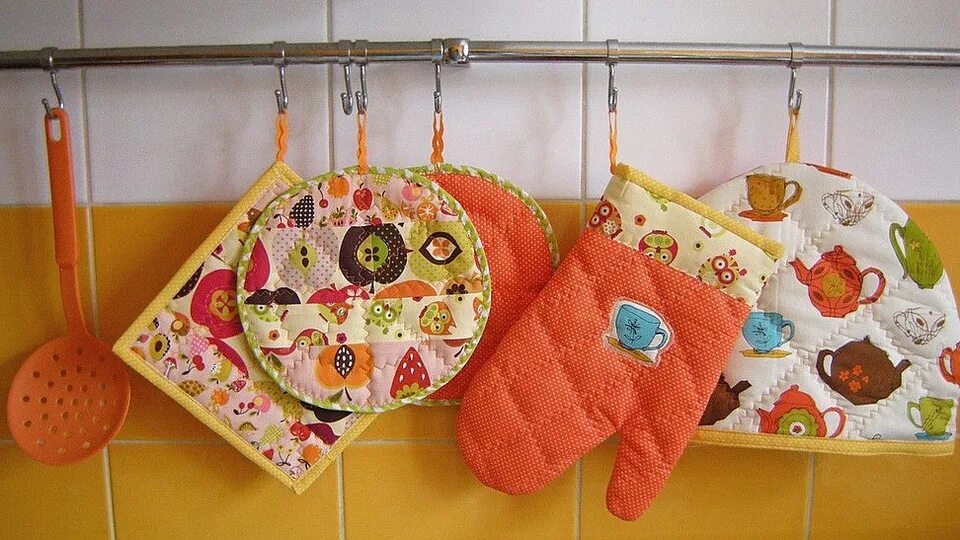 Кухонный набор своими руками сшить фото Как отстирать кухонные прихватки от застарелых пятен и жира? Дом WB Guru
