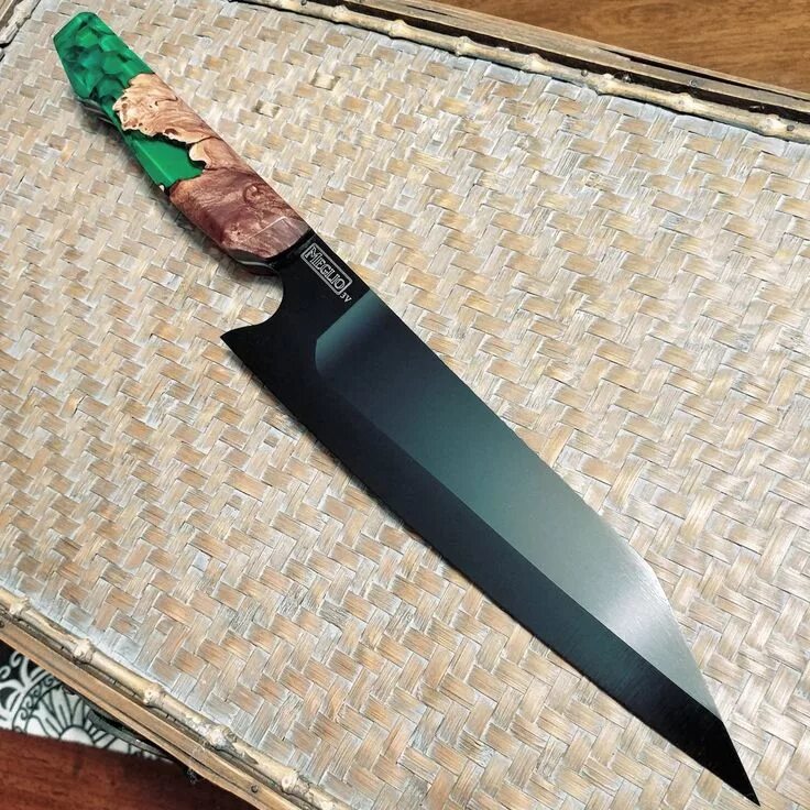 Кухонный нож ручной работы фото Pin by Peter Iliev on Worth Kitchen knives, Knife making, Knife